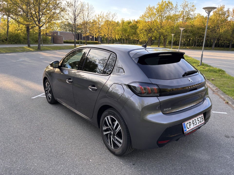 Peugeot 208 1,2 PureTech 100 Allure+ 5d