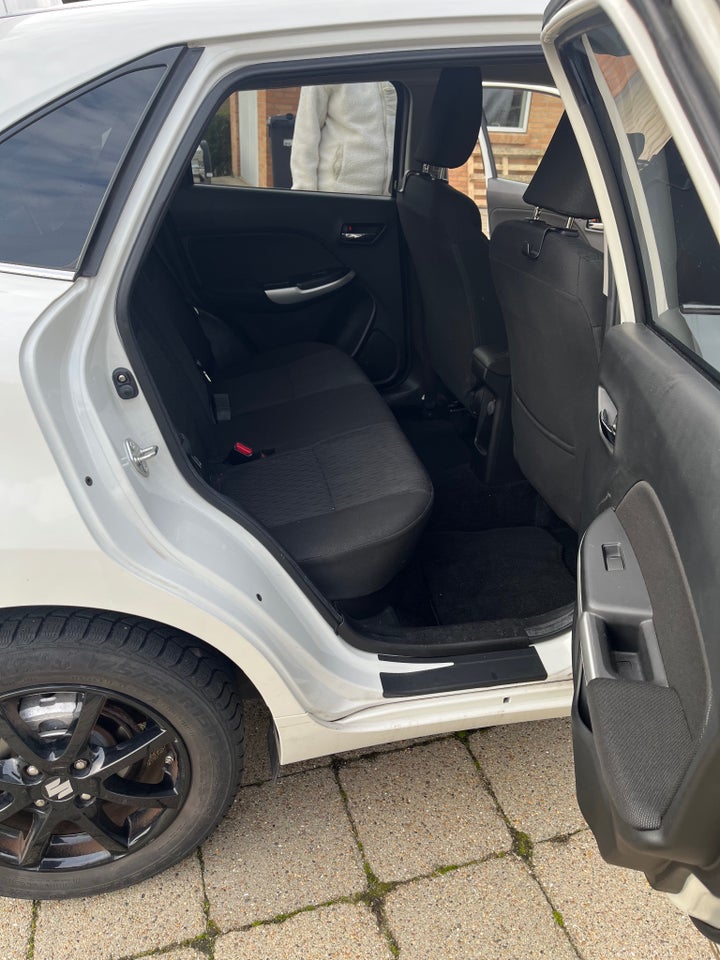 Suzuki Baleno 1,0 Boosterjet Exclusive 5d