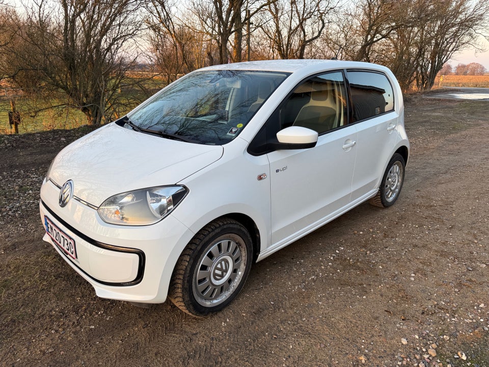 VW e-Up! High Up! 5d