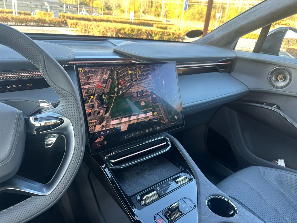 Lotus Eletre 5d
