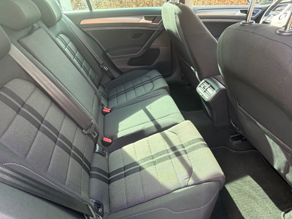 VW Golf VII 1,4 TSi 125 Style DSG BMT 5d