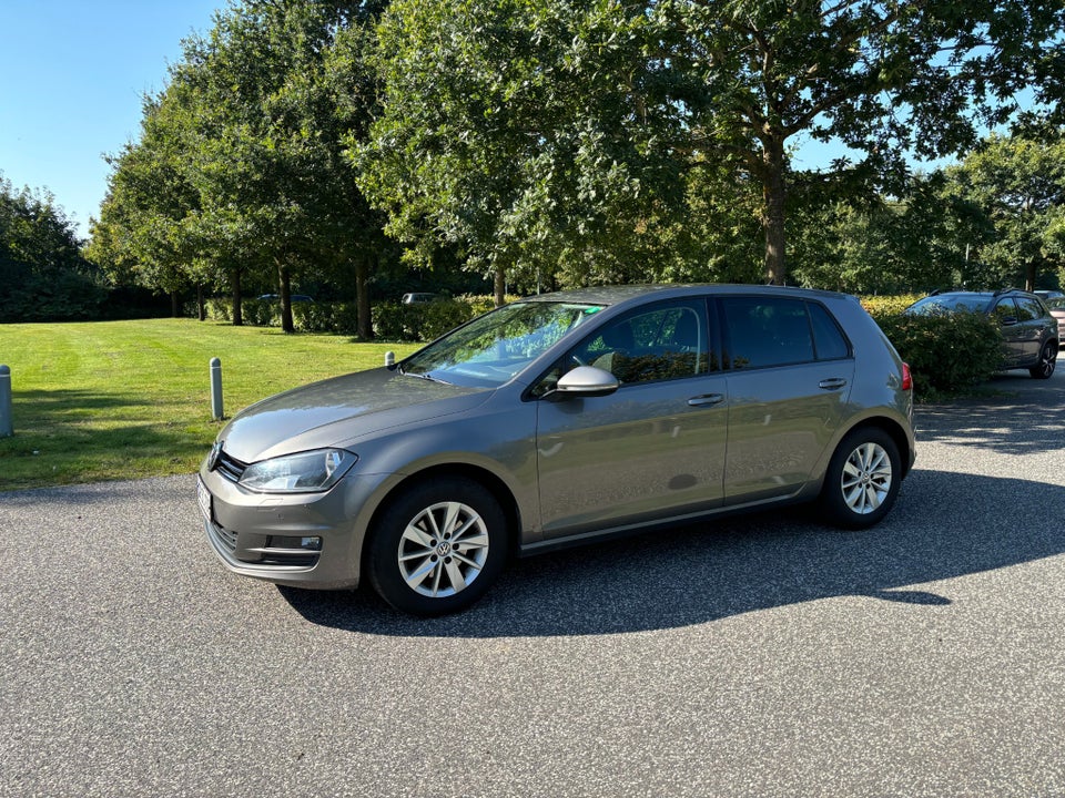 VW Golf VII 1,4 TSi 125 Highline Variant DSG BMT 5d