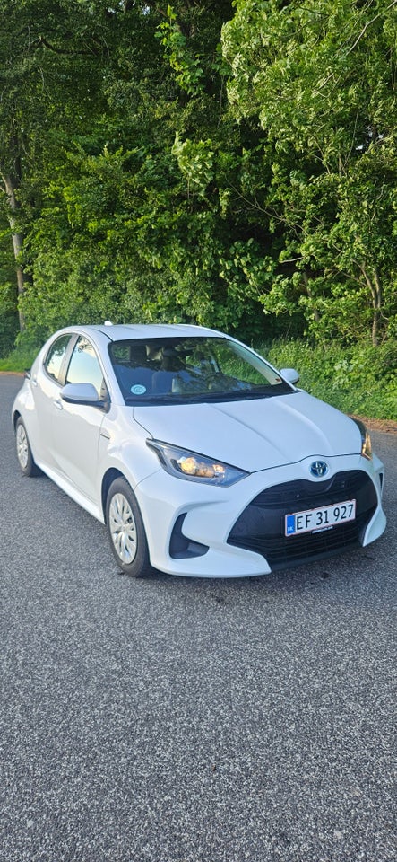 Toyota Yaris 1,5 Hybrid H1 e-CVT 5d