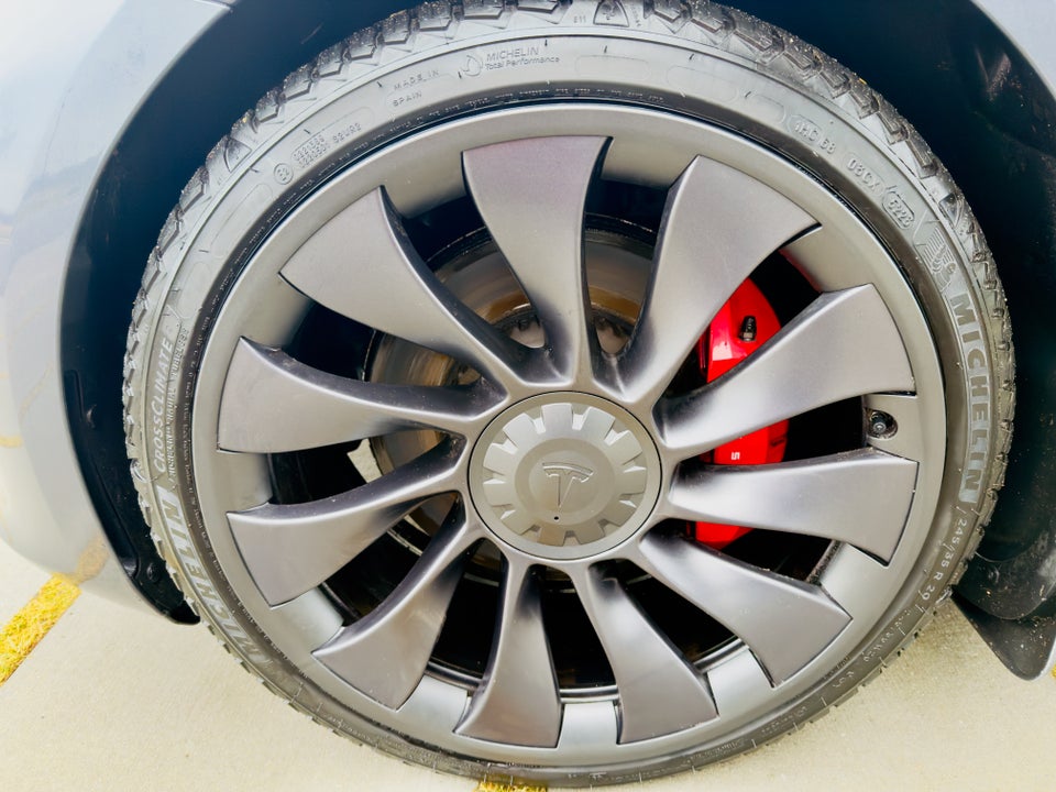 Tesla Model 3 Performance AWD 4d