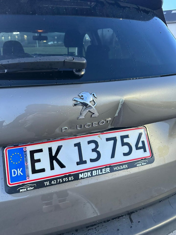 Peugeot 2008 1,2 VTi 82 Active 5d