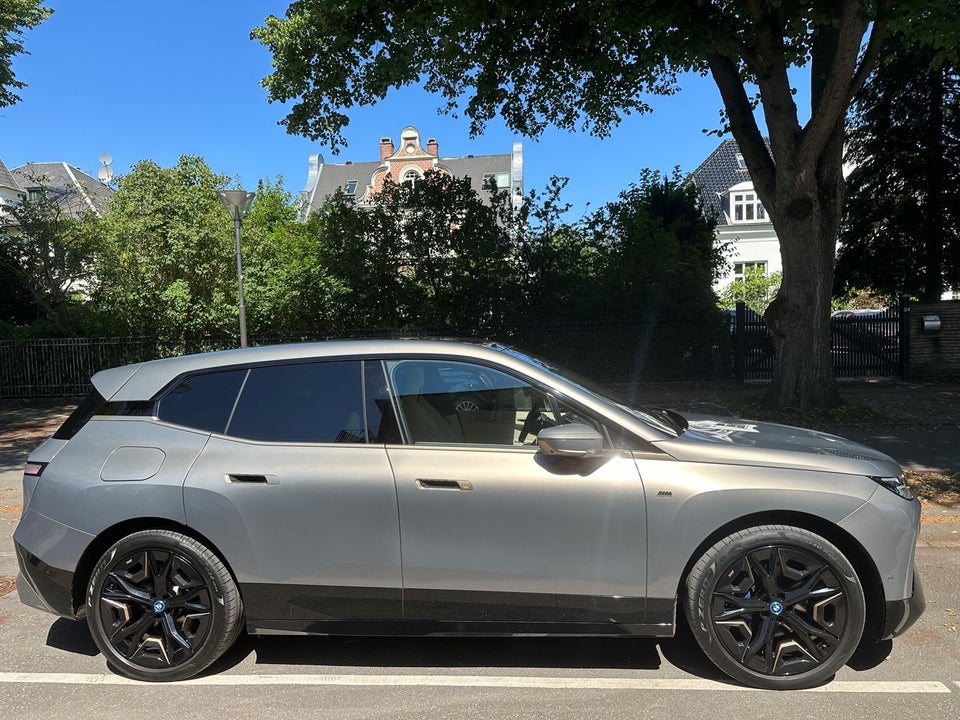 BMW iX M60 xDrive 5d