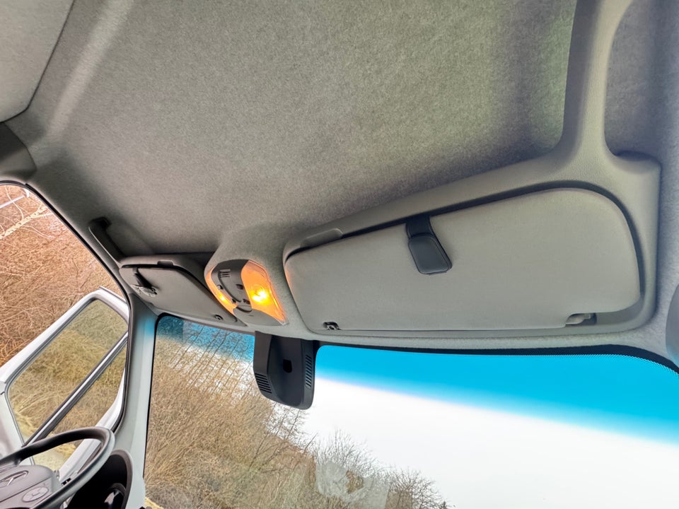 Mercedes Sprinter 516 2,2 CDi R2 Chassis aut. 2d