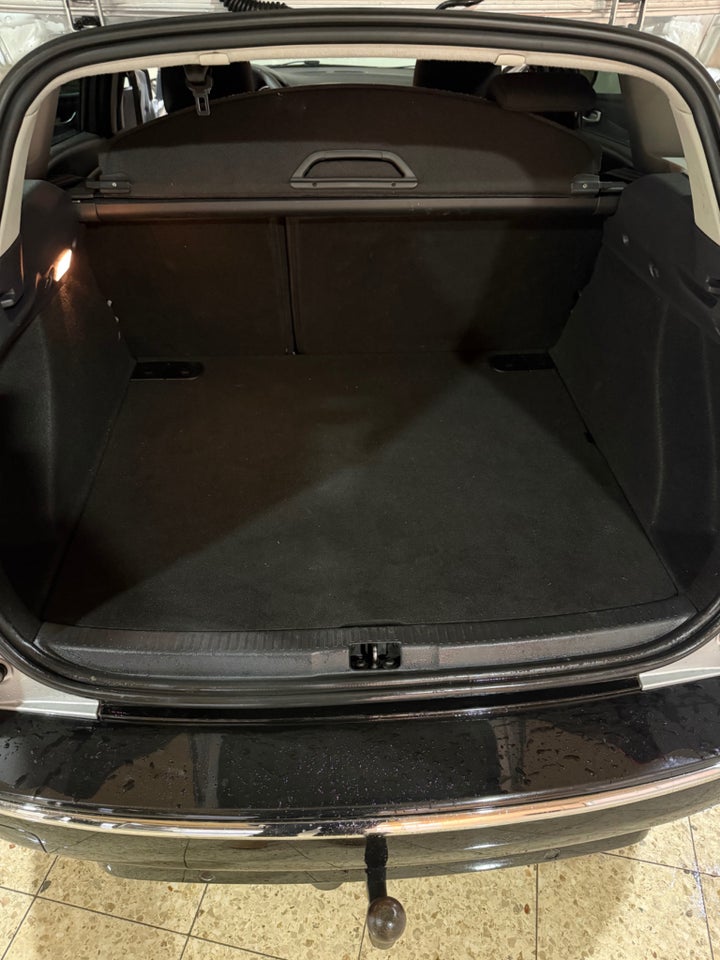 Renault Clio IV 1,5 dCi 90 Limited Sport Tourer 5d