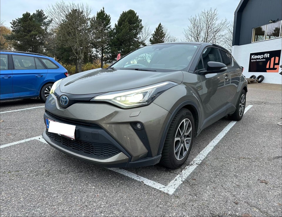 Toyota C-HR 1,8 Hybrid C-LUB Premium CVT 5d