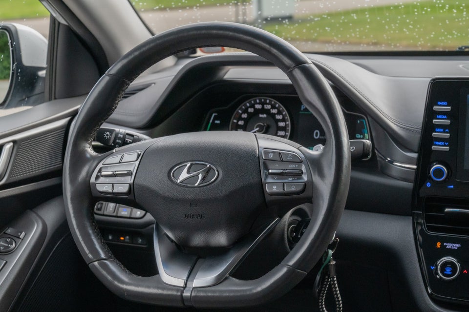 Hyundai Ioniq 1,6 PHEV Trend DCT 5d