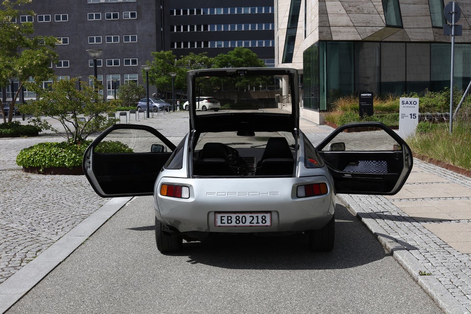 Porsche 928 4,5  3d