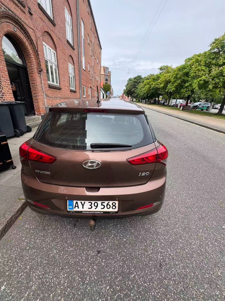 Hyundai i20 1,4 Comfort 5d