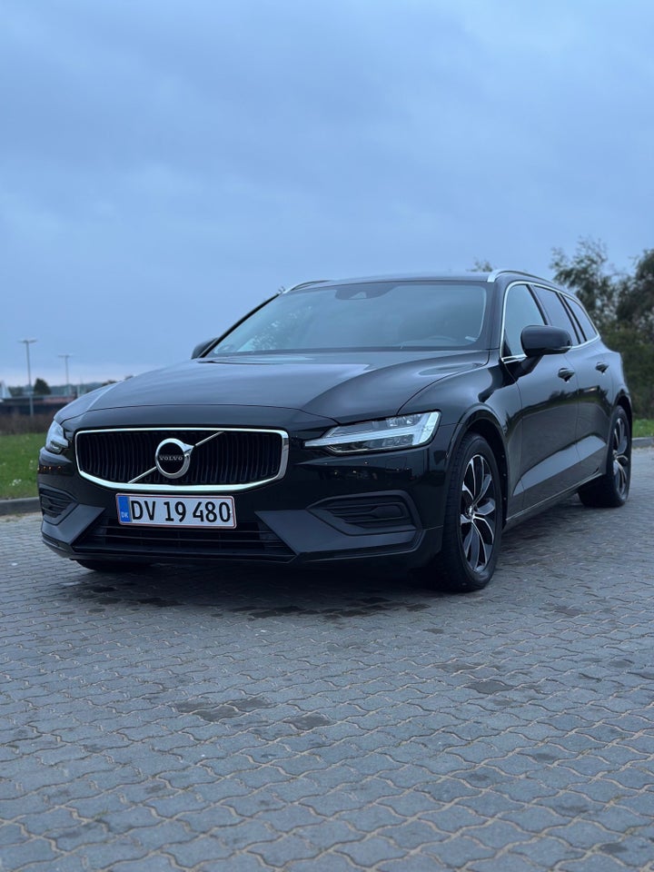 Volvo V60 2,0 T4 190 Momentum aut. 5d