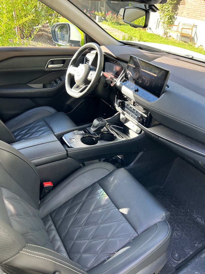 Nissan X-Trail 1,5 mHEV Tekna X-tr. 7prs 5d