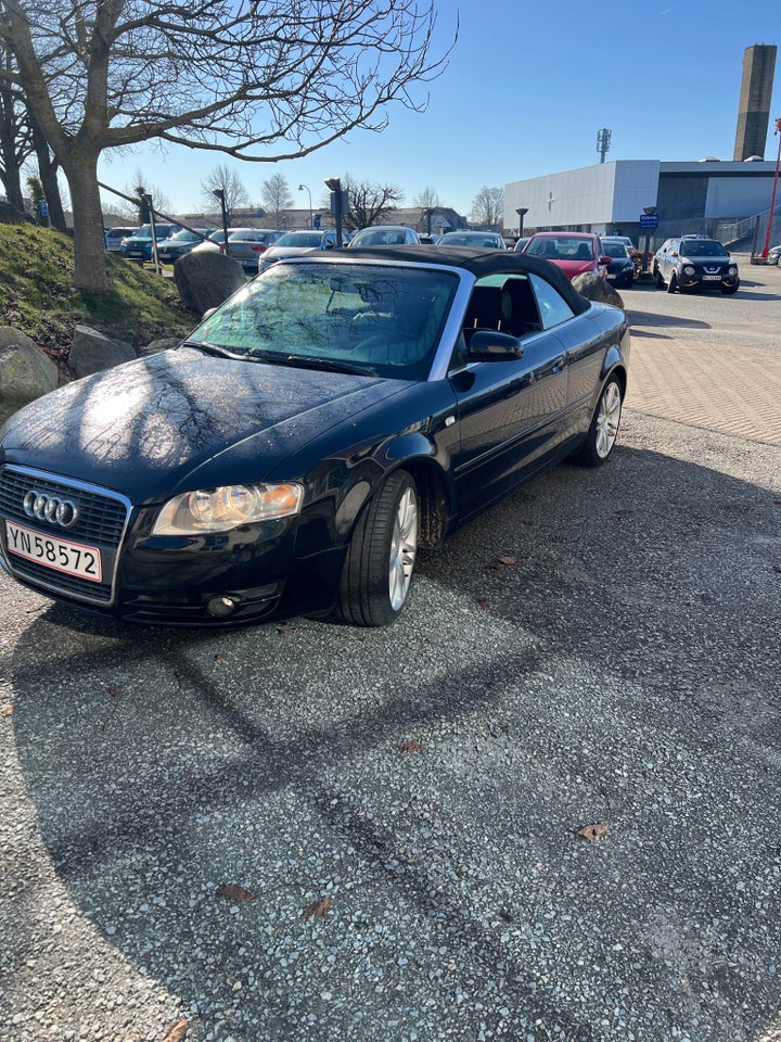 Audi A4 1,8 T 163 Cabriolet 2d