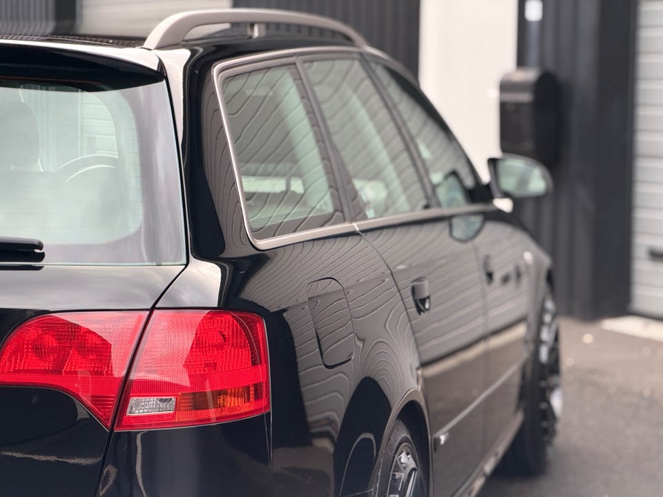 Audi A4 2,0 S-line Avant 5d