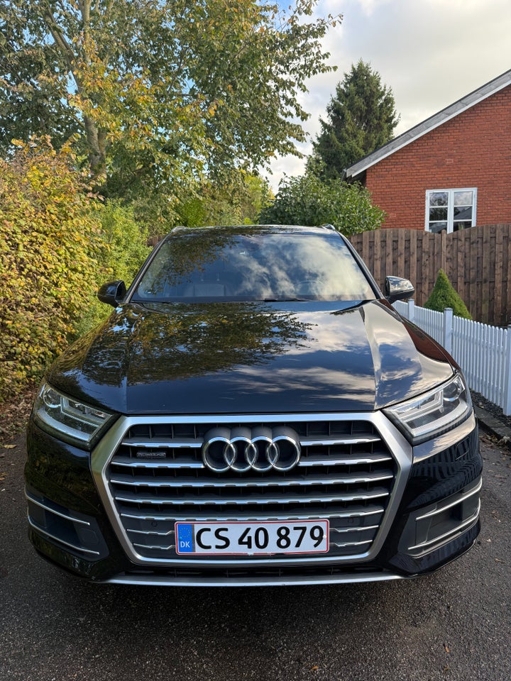 Audi Q7 3,0 TDi 272 quattro Tiptr. 7prs 5d