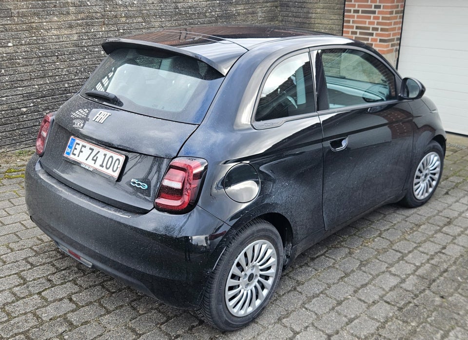 Fiat 500e 24 Action 3d