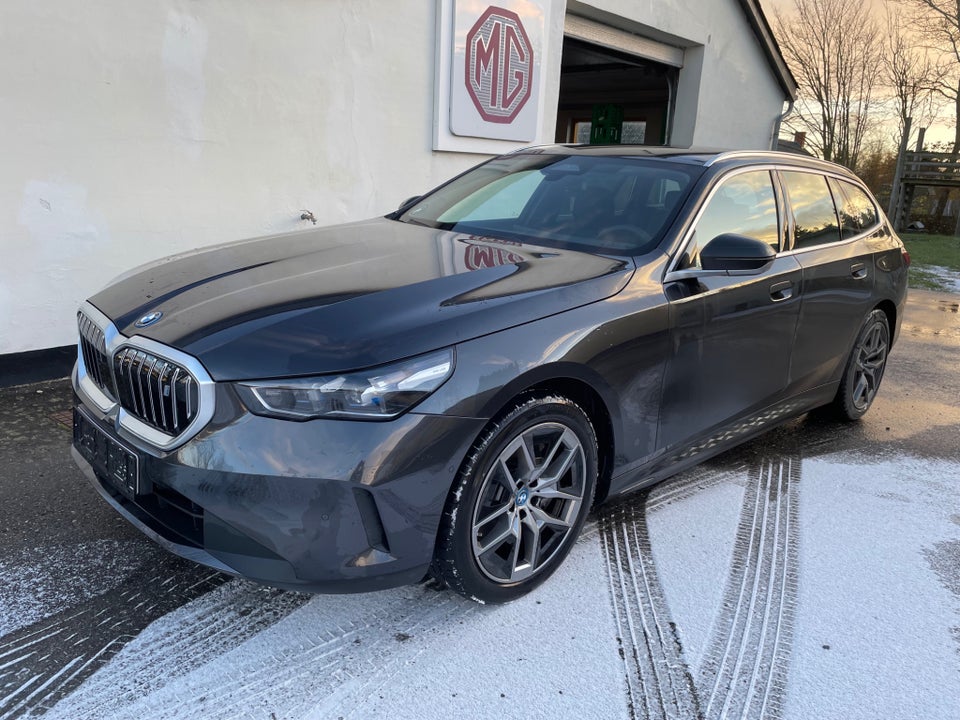 BMW i5 eDrive40 Touring Sport Line 5d