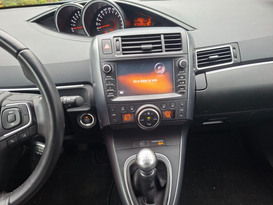Toyota Verso 1,8 VVT-i T2 Premium 7prs 5d