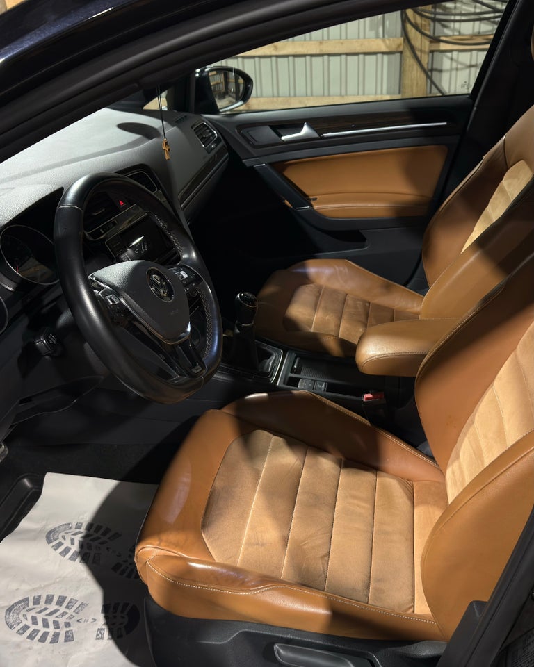 VW Golf VII 1,4 TSi 125 Edition 40 BMT 5d