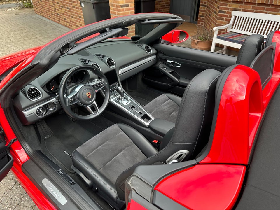 Porsche 718 Boxster 2,0 PDK 2d