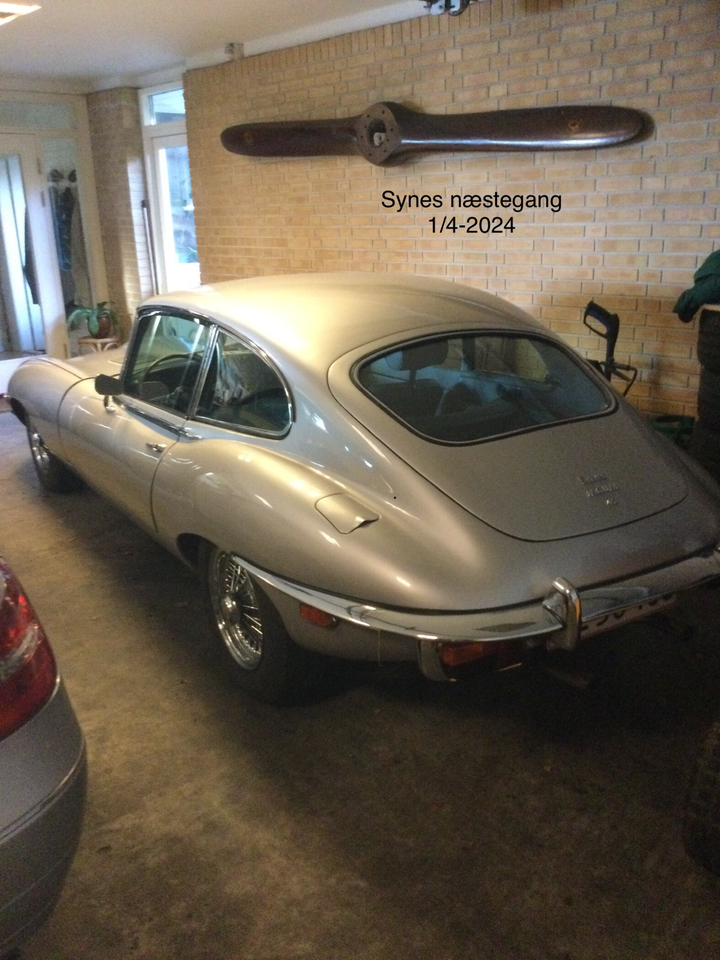 Jaguar E-Type 4,2 2+2 Coupé 2d