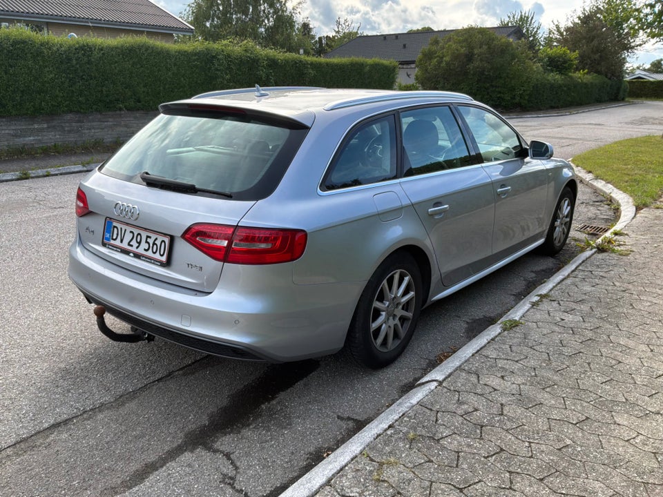 Audi A4 1,8 TFSi 120 S-line Avant 5d