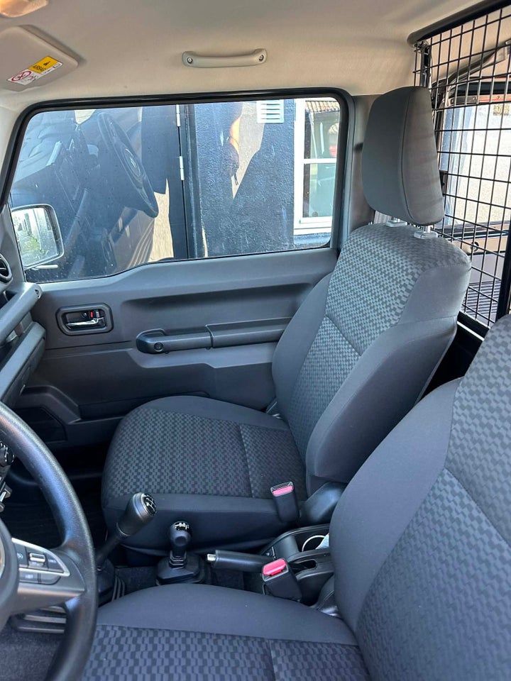 Suzuki Jimny 1,5 Touch AllGrip Van 3d