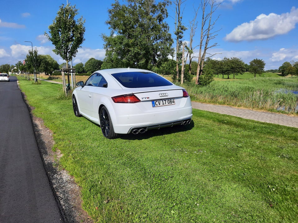 Audi TTS 2,0 TFSi Coupé quattro S-tr. 2d