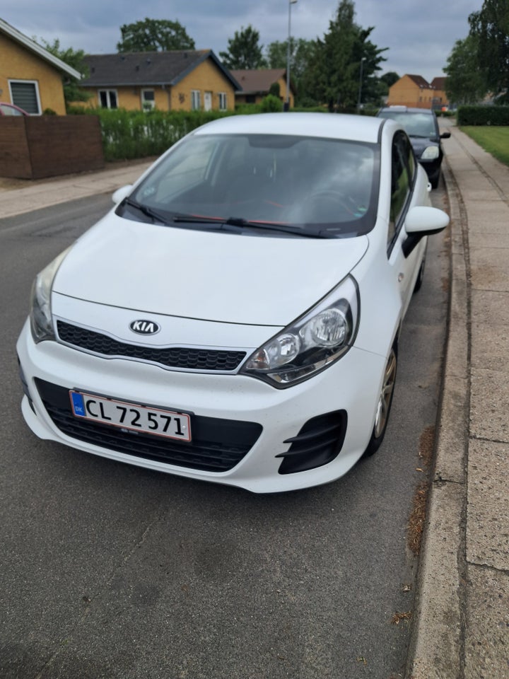 Kia Rio 1,2 CVVT Intro Edition 5d
