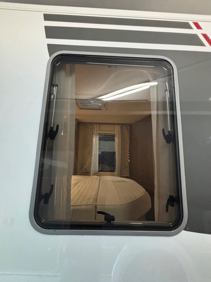 LMC Element T 748 2,3 MJT 140 3d