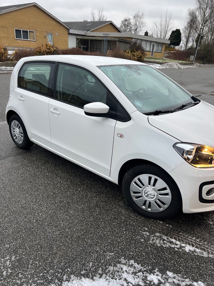 VW Up! 1,0 60 White Up! 5d