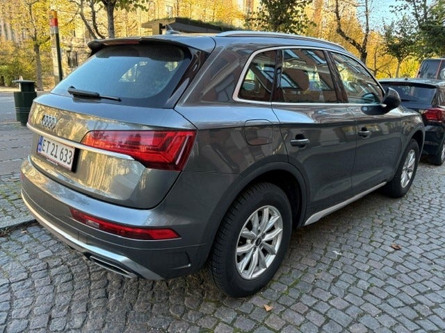 Audi Q5 50 TFSi e S-line quattro S-tr. 5d