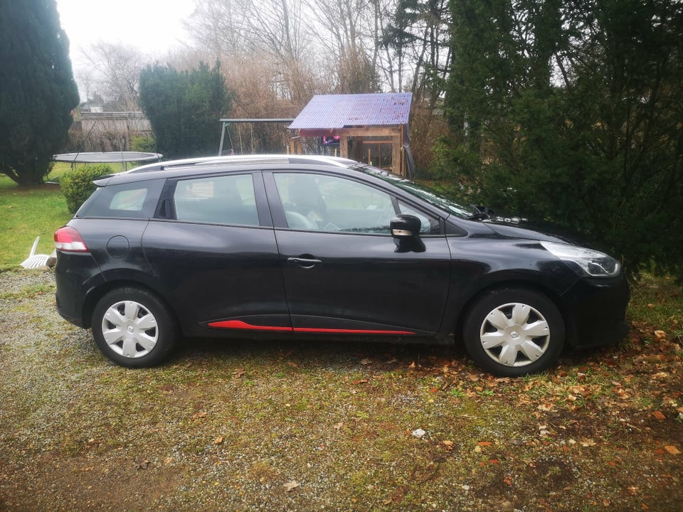 Renault Clio IV 1,5 dCi 90 Limited Sport Tourer 5d
