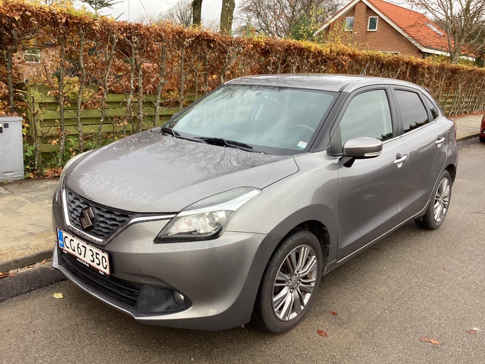 Suzuki Baleno 1,2 Dualjet mHybrid Exclusive Gold 5d