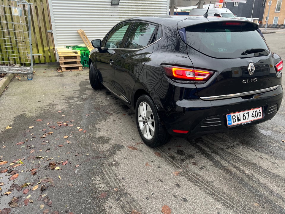 Renault Clio IV 1,5 dCi 90 Limited 5d