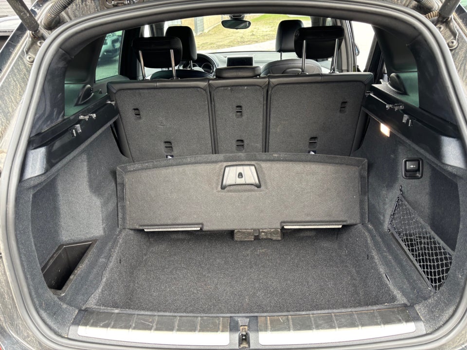 BMW X1 2,0 sDrive18d M-Sport aut. 5d