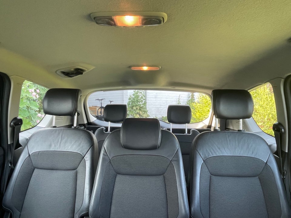Ford S-MAX 2,0 Trend 5d