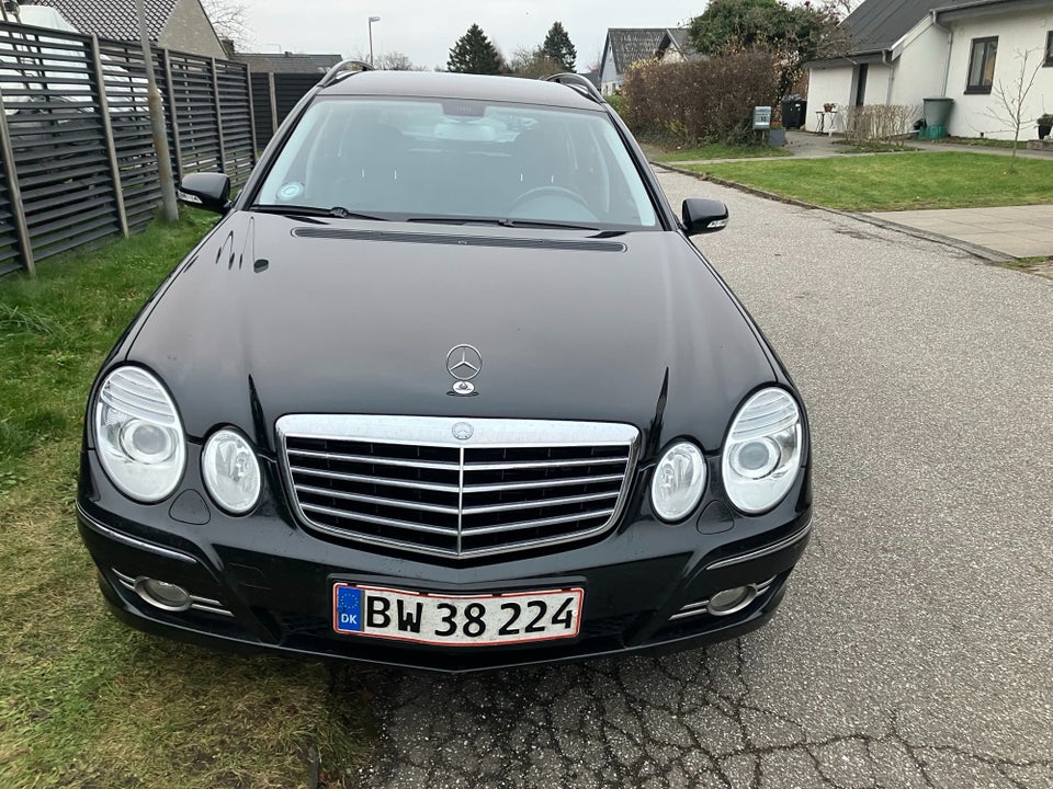 Mercedes E280 3,0 CDi Classic stc. aut. 5d