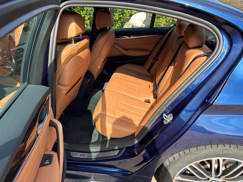 BMW 540i 3,0 Sport Line aut. 4d