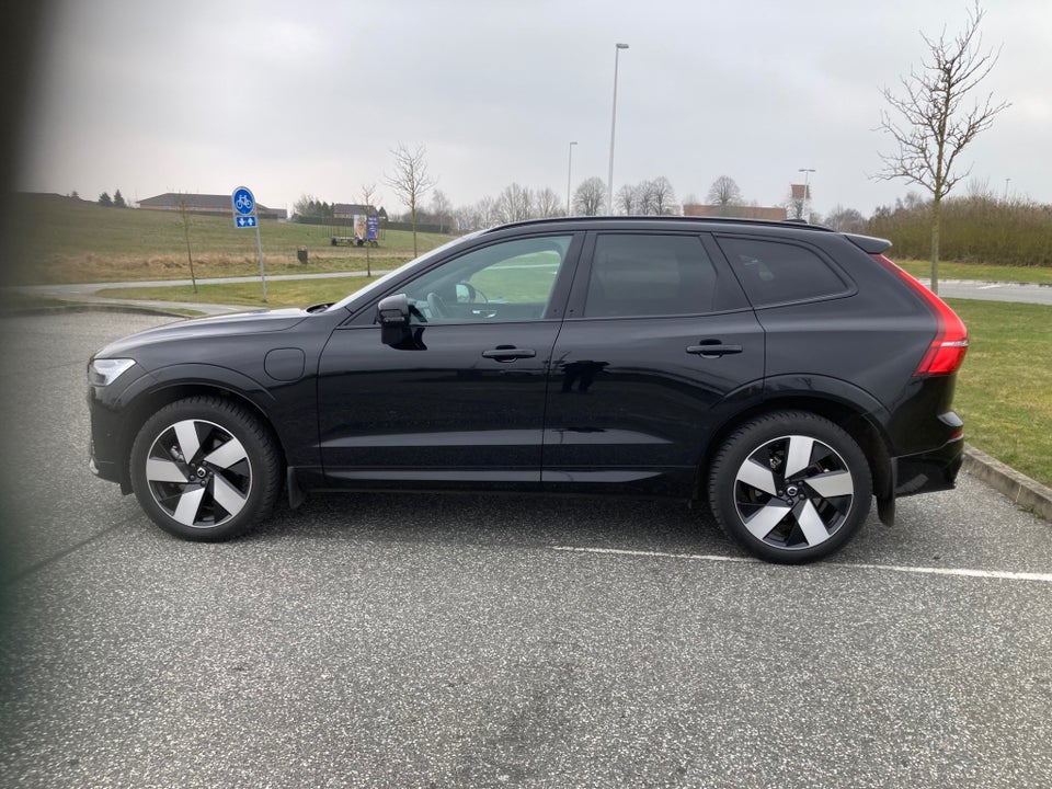 Volvo XC60 2,0 T6 ReCharge Black Edition aut. AWD 5d