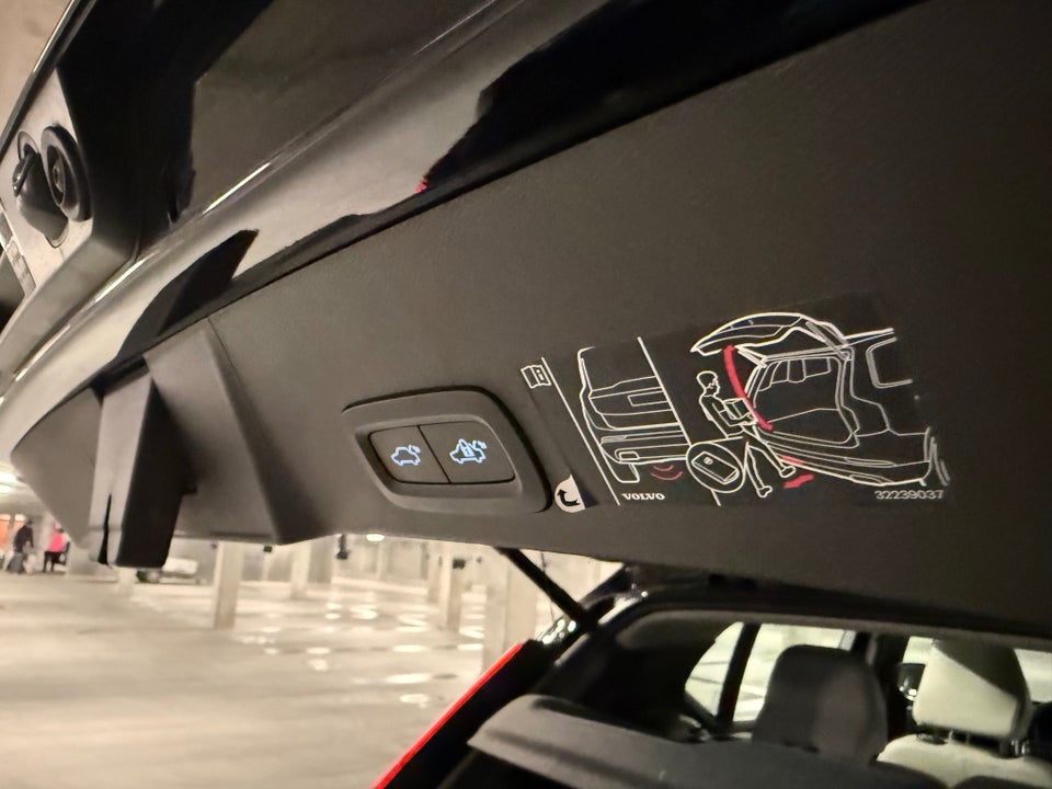Volvo XC40 1,5 T4 ReCharge Inscription X aut. 5d