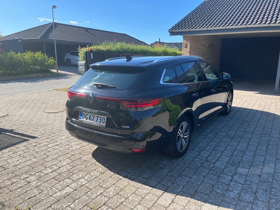 Renault Megane IV 1,6 E-Tech Intens Sport Tourer 5d