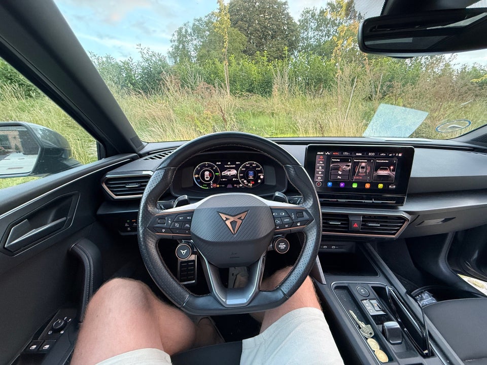 Cupra Leon 1,4 eHybrid Sportstourer DSG 5d