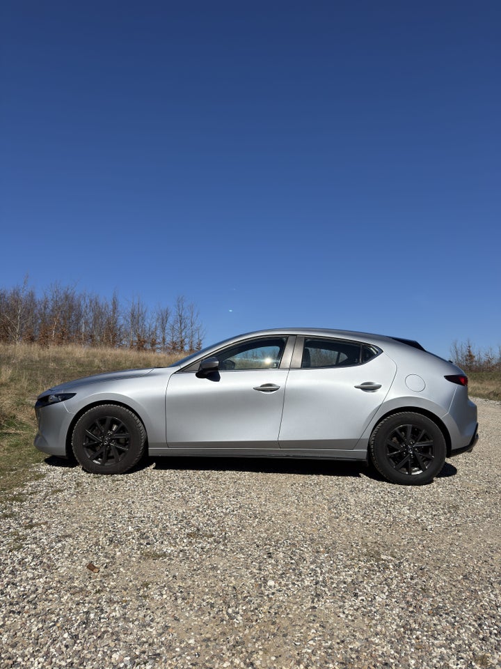 Mazda 3 2,0 SkyActiv-G 122 Sky 5d