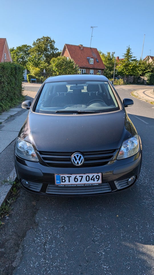 VW Golf Plus 1,6 Trendline 5d