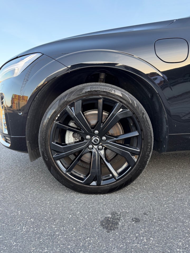Volvo XC60 2,0 T6 ReCharge Black Edition aut. AWD 5d