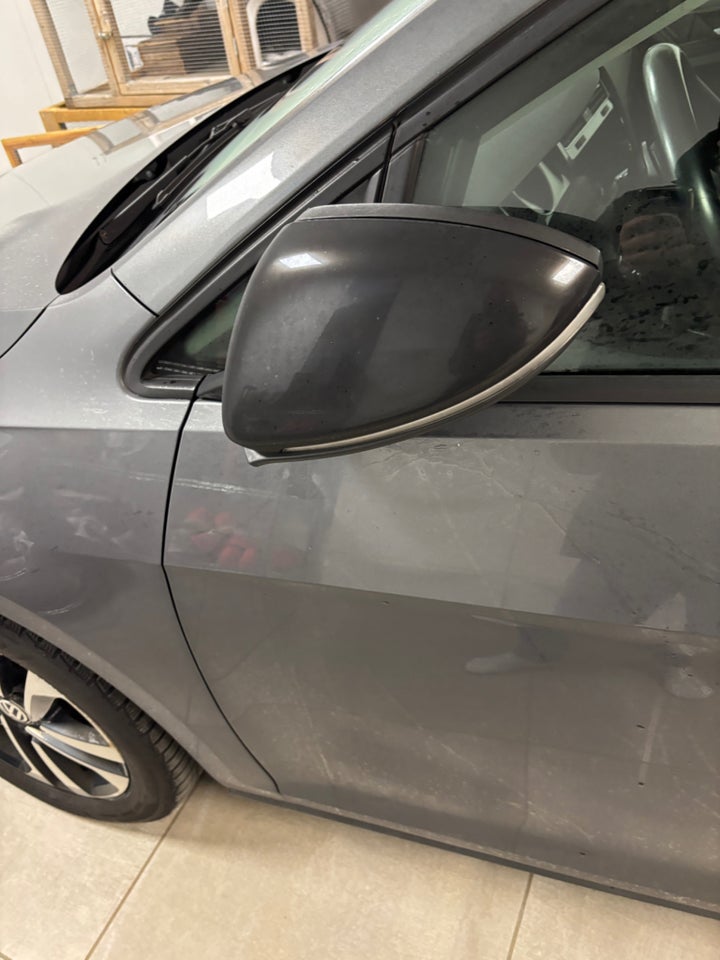 VW Golf VII 1,6 TDi 115 IQ.Drive Variant DSG 5d