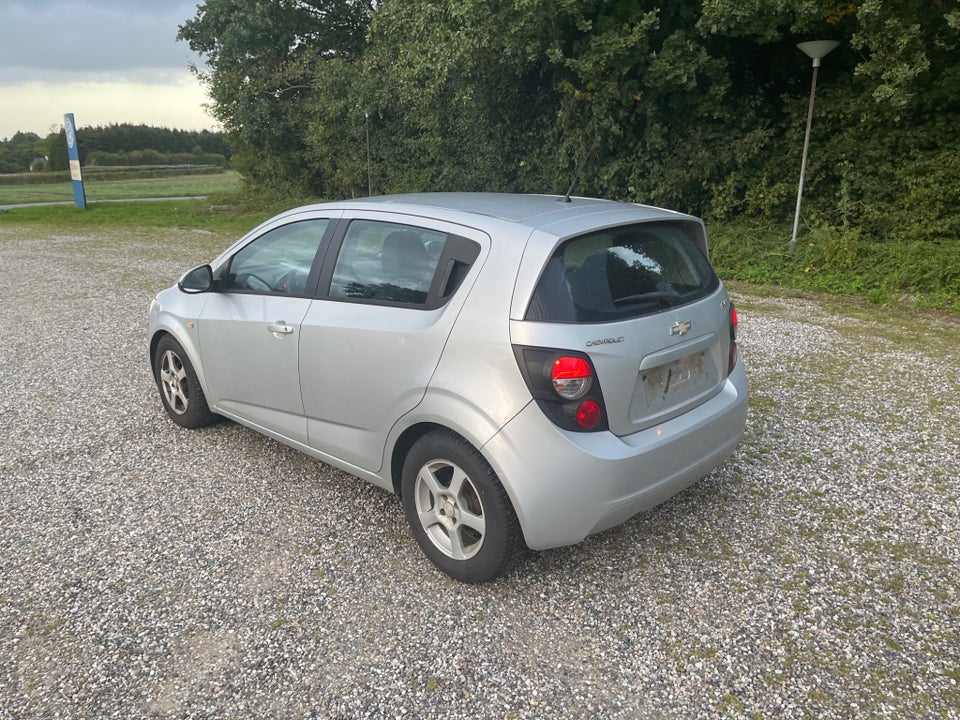 Chevrolet Aveo 1,2 LS ECO 5d